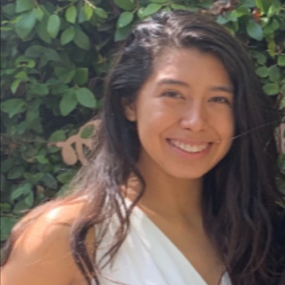 Meet your Posher, Alexus - Picture 2 of 2